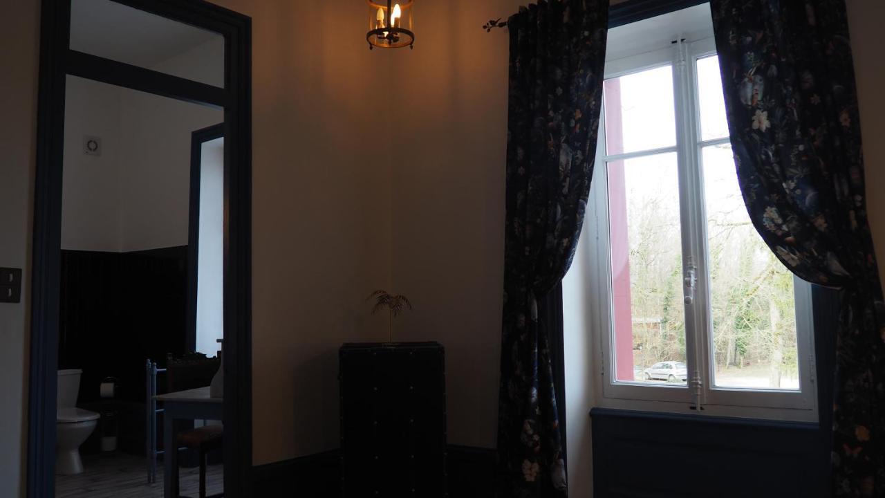 La Garenne De Morestel Exterior foto